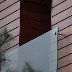 Szklana balustrada balkon